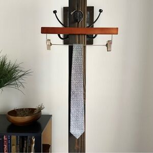 🌿Banana Republic Polka Dot Tie - Light Grey🌿